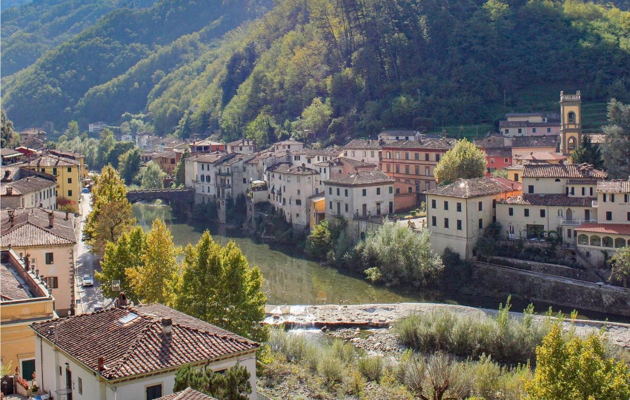 Stunning Home In Longoio With Kitchen Monti di Villa エクステリア 写真